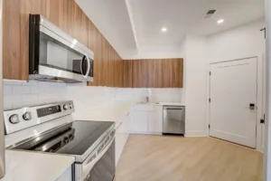 4200 – 02 Lancaster Ave