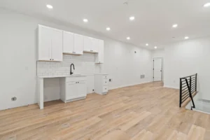 5225 Walnut Street