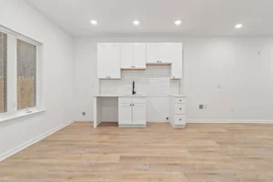 5225 Walnut Street